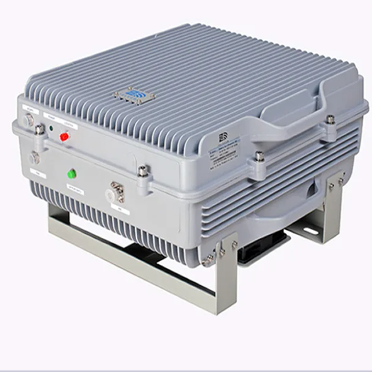 4G Network Signal Amplifier R 2W 5W 10W Mobile Signal Booster for 2G 3G 4G Frequencies 800/900/2100/1800/2600/3500 Communication